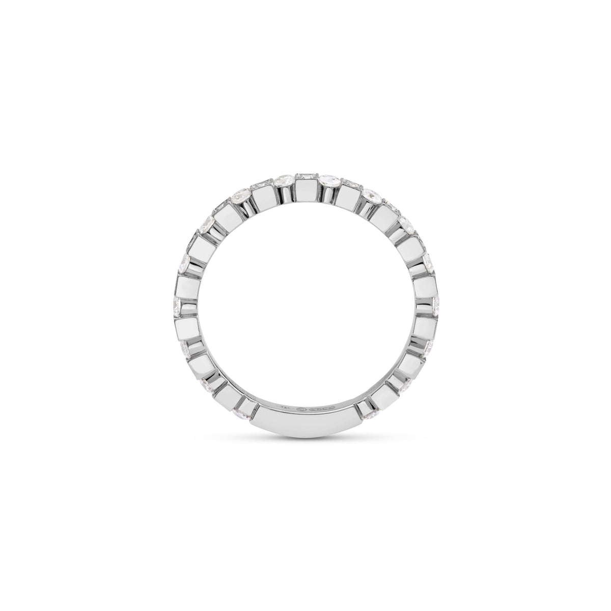 Damiani Belle Epoque Ring 20091341, A platinum ring set with diamonds