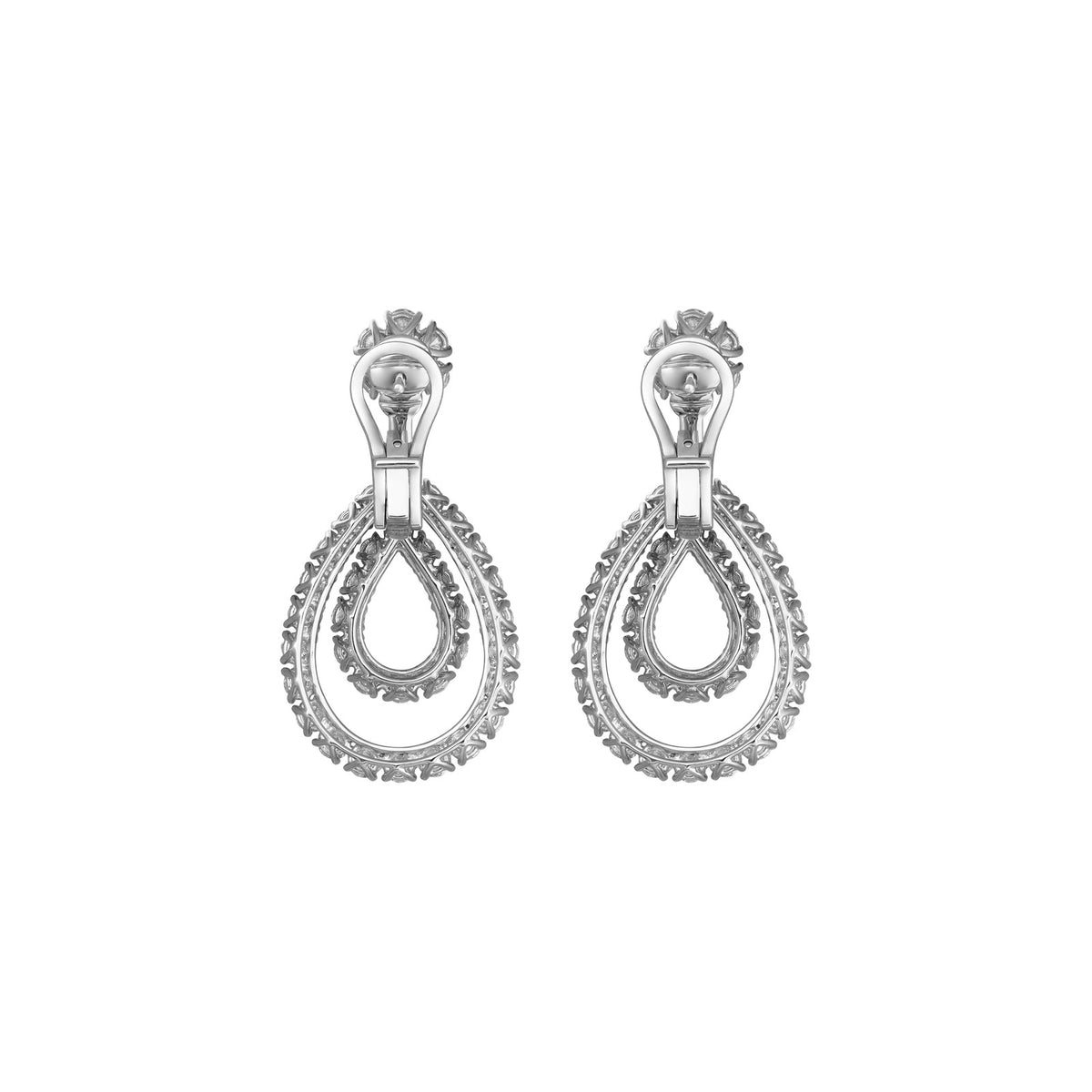 Chopard L'Heure du Diamant earrings in 18k ethical white gold with diamonds view 4