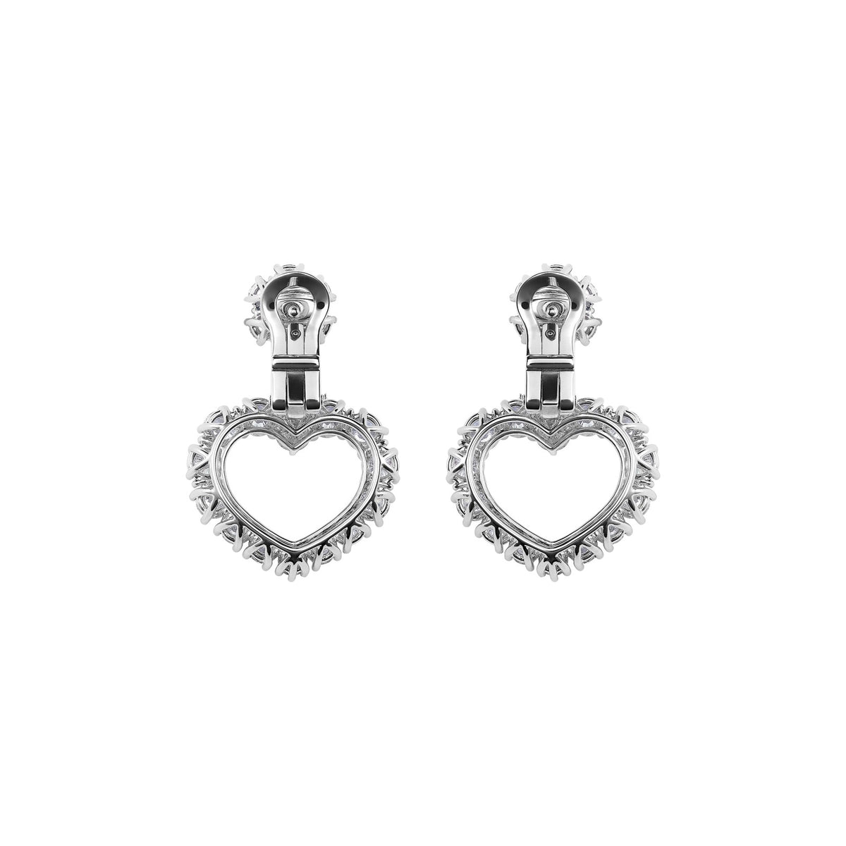 Chopard L'Heure du Diamant earrings in 18k ethical white gold with diamonds view 4