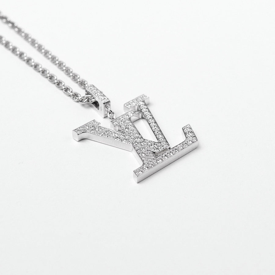Pre-owned Louis Vuitton pendant