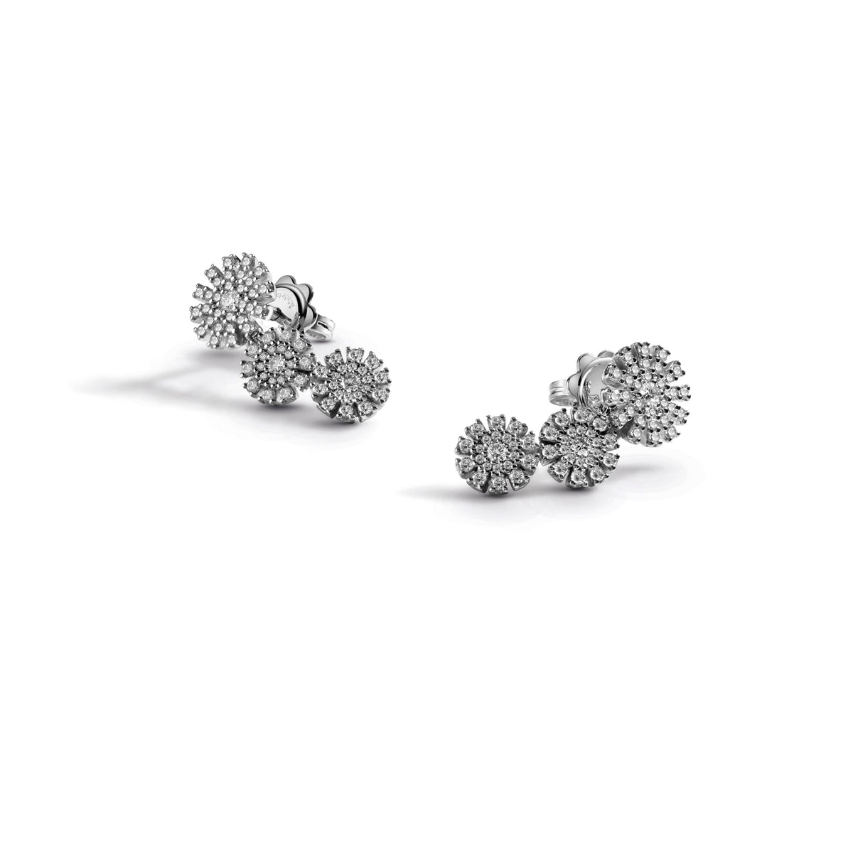 Damiani Margherita Earrings 20075453, A pair of 18k white gold earrings set with diamonds