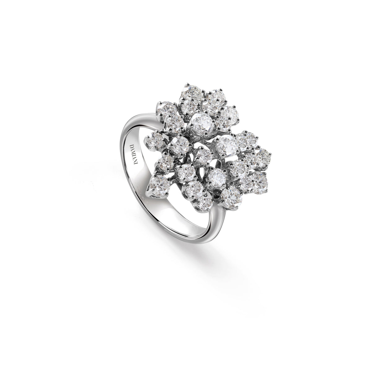 Damiani Mimosa Ring 20084782, An 18k white gold ring set with diamonds