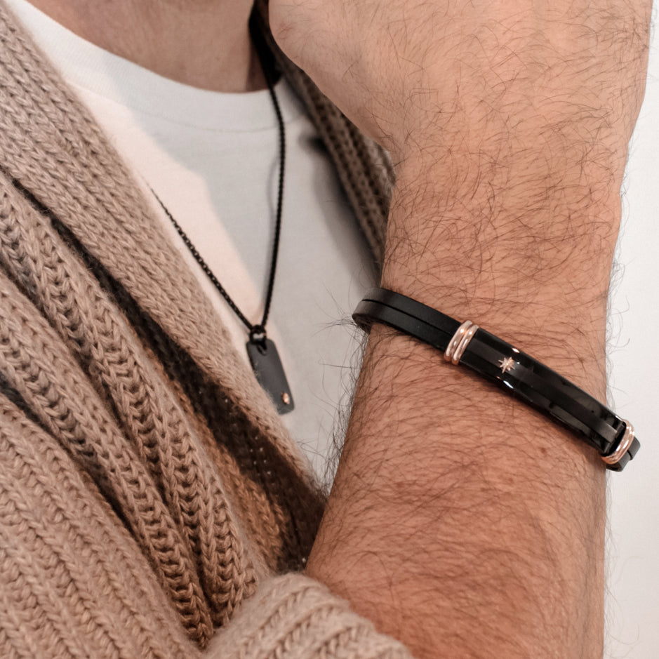 B.one Bracelet B1012