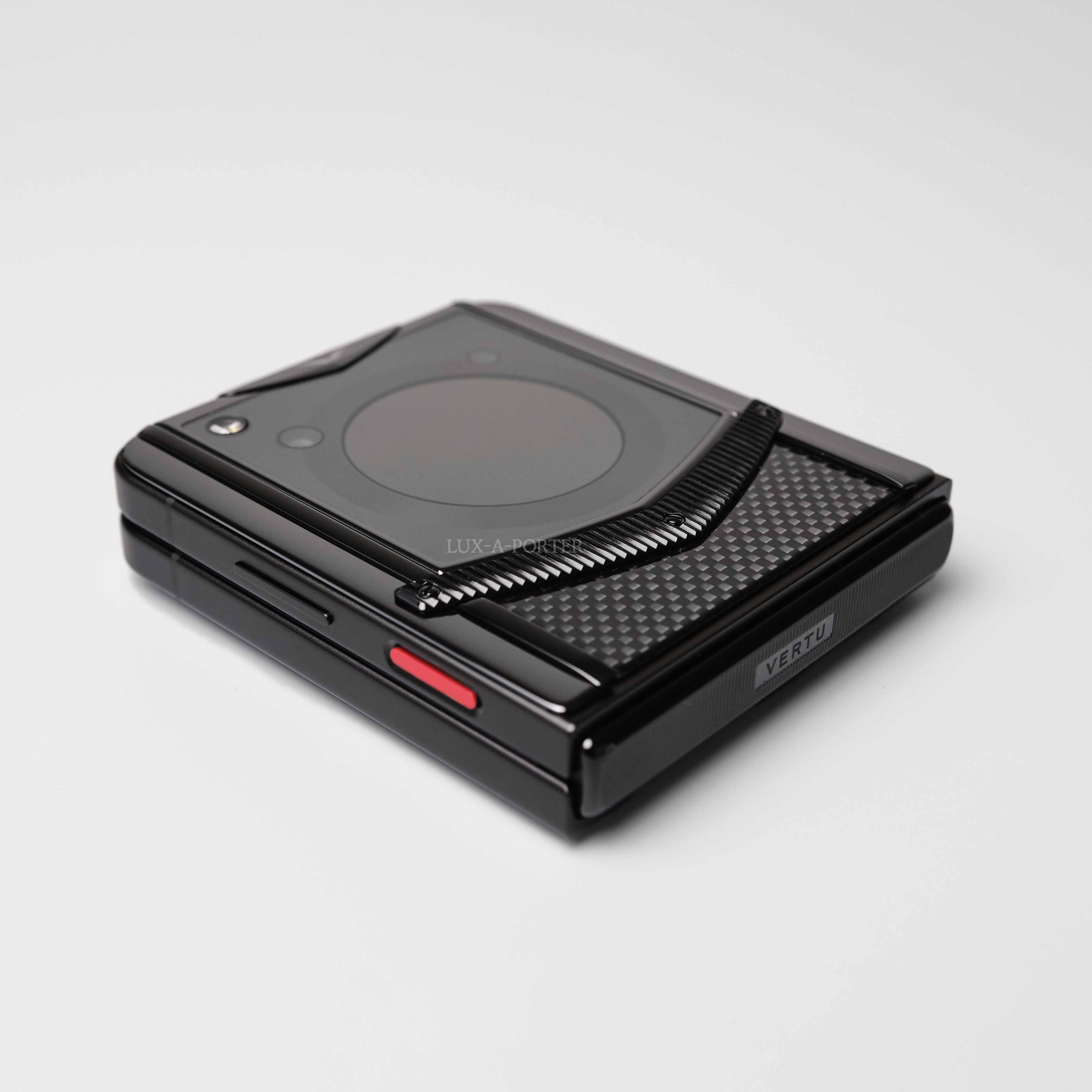 VERTU IronFlip Phone Carbon Texture Taffeta – LUX