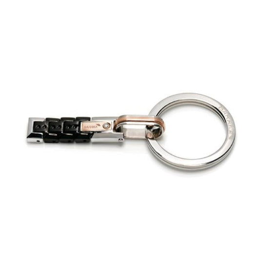 Baraka Explore Keychain PO214203ROGR-02, a men's keychain in rose gold and stainless steel set with diamonds