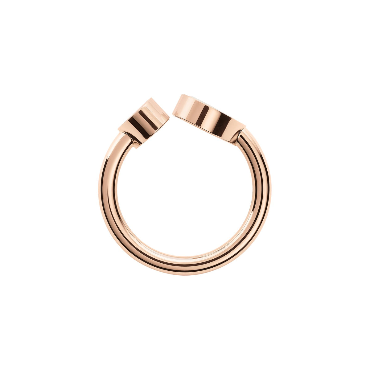 Chopard Happy Hearts ring in 18k ethical rose gold with diamonds and mother of pearl, view 3