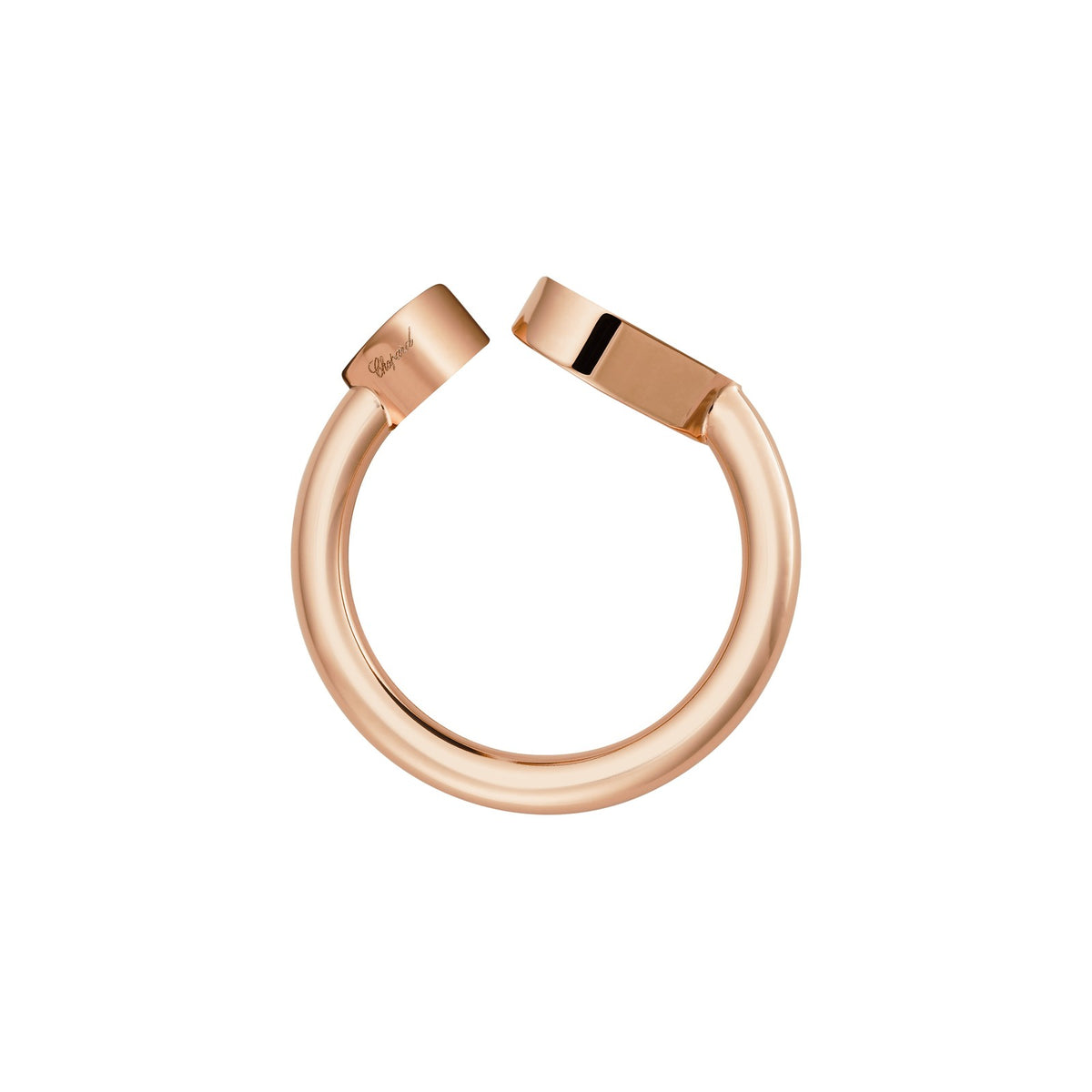 Chopard Happy Hearts ring in 18k ethical rose gold with mother of pearl, view 3