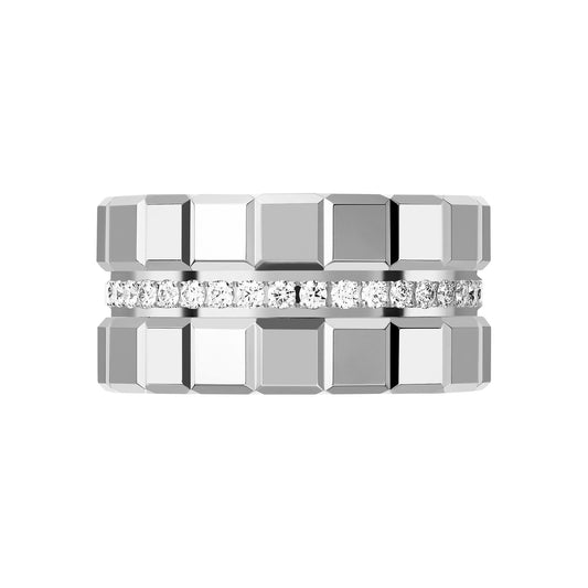 Chopard Ice Cube ring in 18k ethical white gold with diamonds, view 2