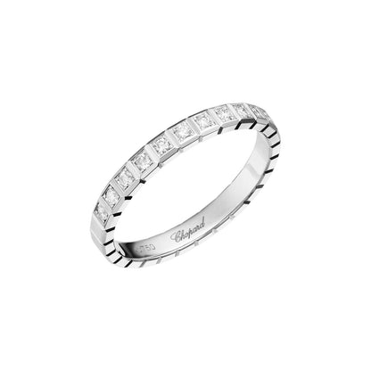 Chopard Ice Cube ring in 18k ethical white gold with diamonds