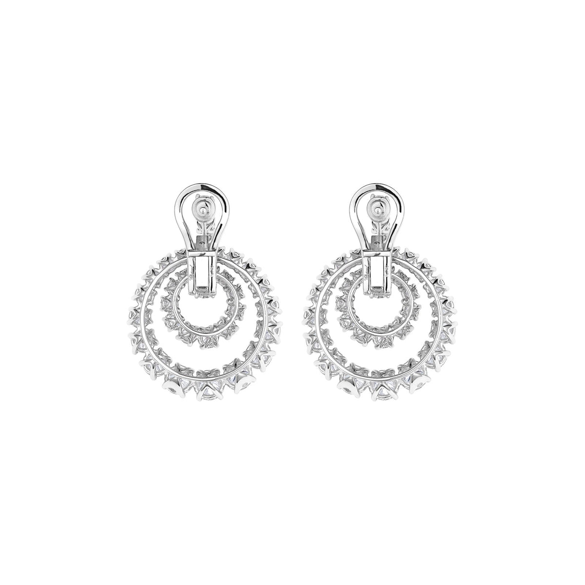 Chopard L'Heure du Diamant earrings in 18k ethical white gold with diamonds view 4