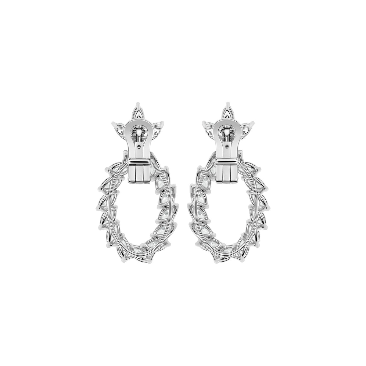 Chopard L'Heure du Diamant earrings in 18k ethical white gold with diamonds view 4