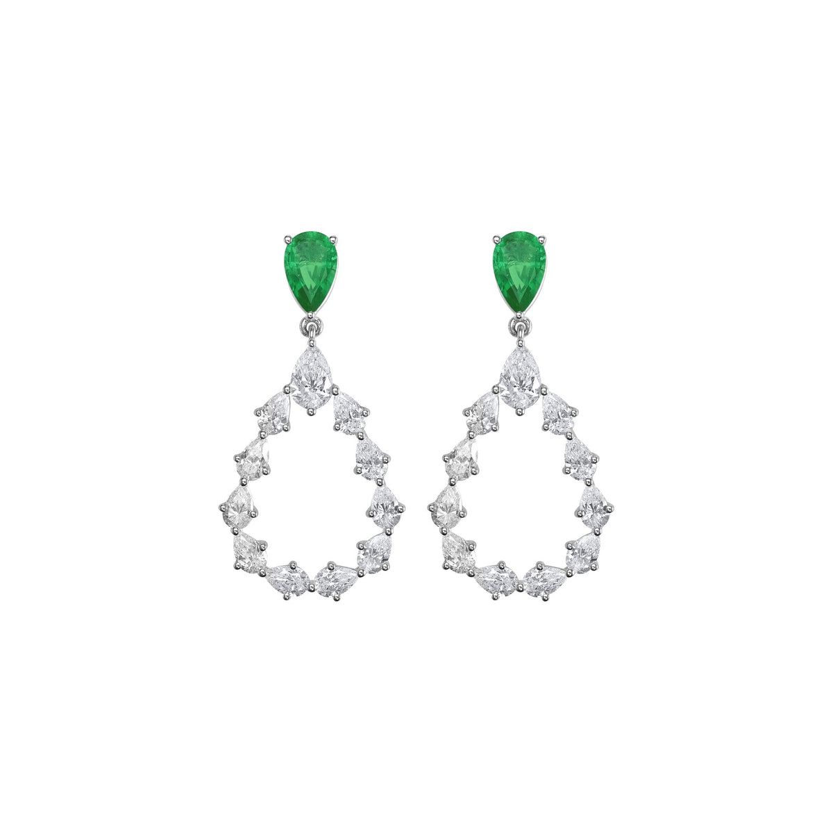 Chopard L'Heure du Diamant earrings in 18k ethical white gold with diamonds and emeralds view 3