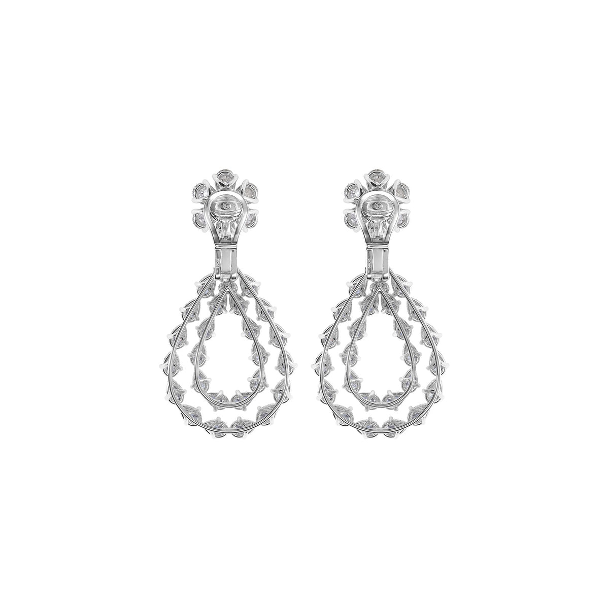 Chopard L'Heure du Diamant earrings in 18k ethical white gold with diamonds view 4