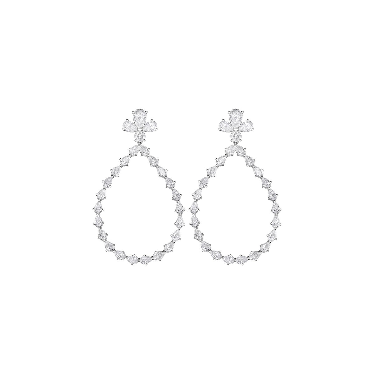 Chopard L'Heure du Diamant earrings in 18k ethical white gold with diamonds view 2