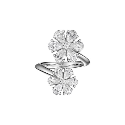 Chopard L'Heure du Diamant ring in 18k ethical white gold with diamonds, view 2