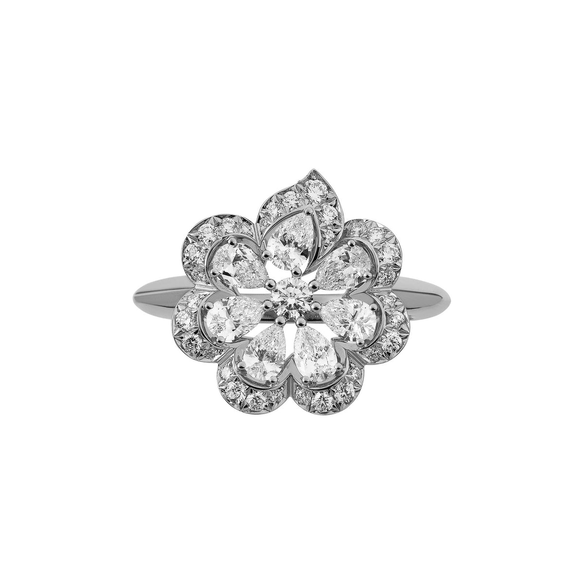 Chopard Precious Lace ring in 18k ethical white gold with diamonds, view 3