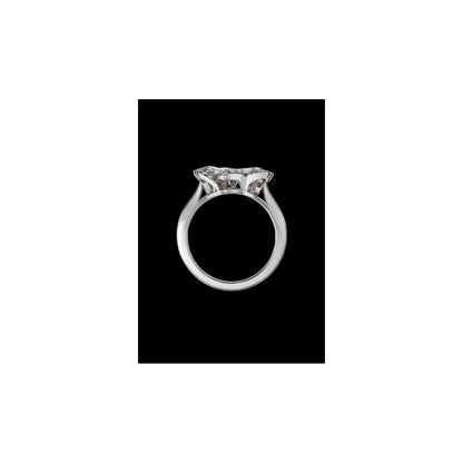 Chopard Precious Lace ring in 18k ethical white gold with diamonds, view 4
