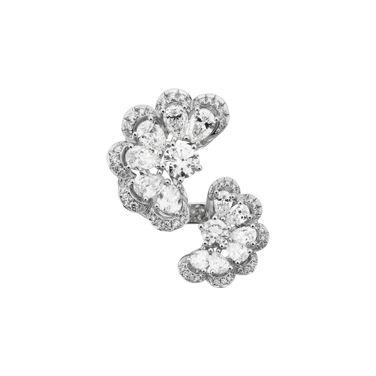 Chopard Precious Lace ring in 18k ethical white gold with diamonds, view 3