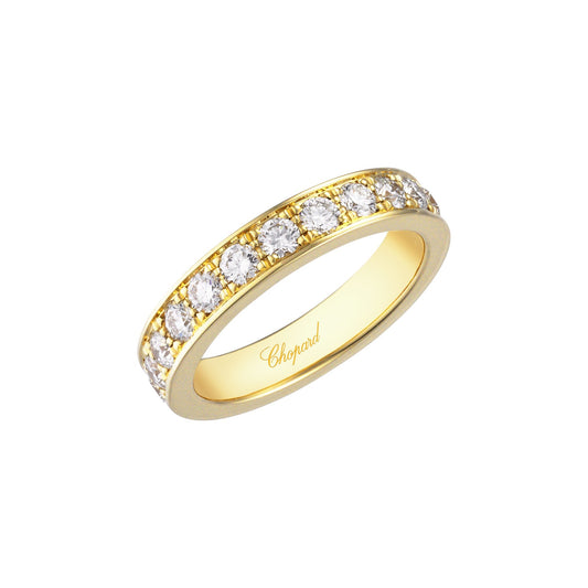 Chopard Timeless ring in 18k ethical yellow gold with diamonds