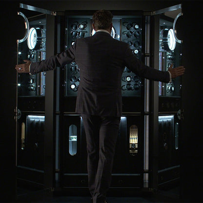 Buben & Zorweg Solitaire safe, opening the wing doors