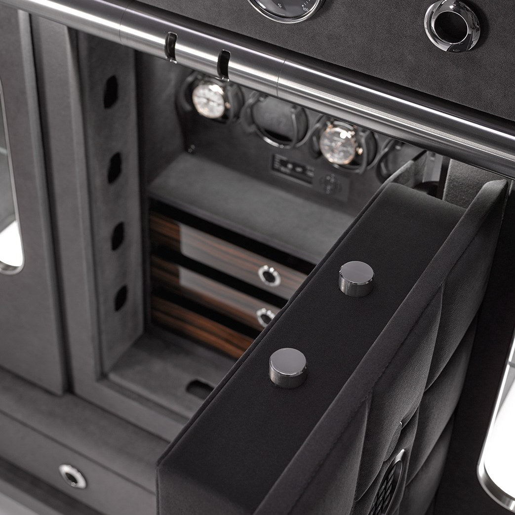 Buben & Zorweg Solitaire safe, integrated safe with the door open