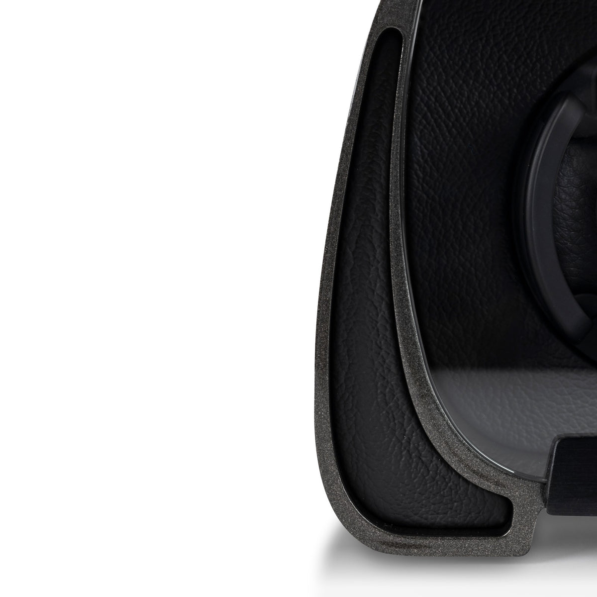 Buben & Zorweg Sphero Watch Winder, Obsidian Grey, close-up of the interior with nappa leather