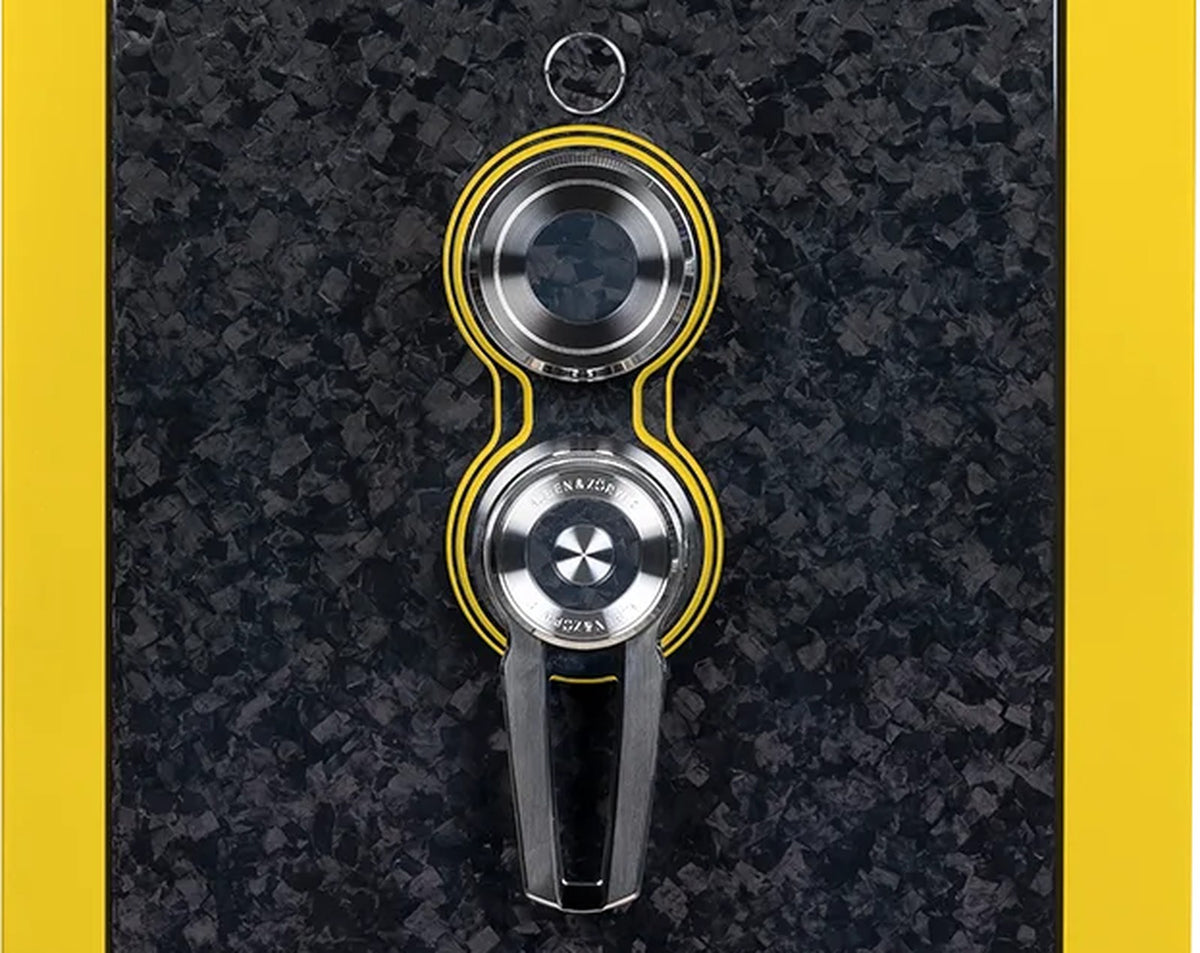 Buben & Zorweg Turbo S safe, Racing Yellow, Forged Carbon Edition finish