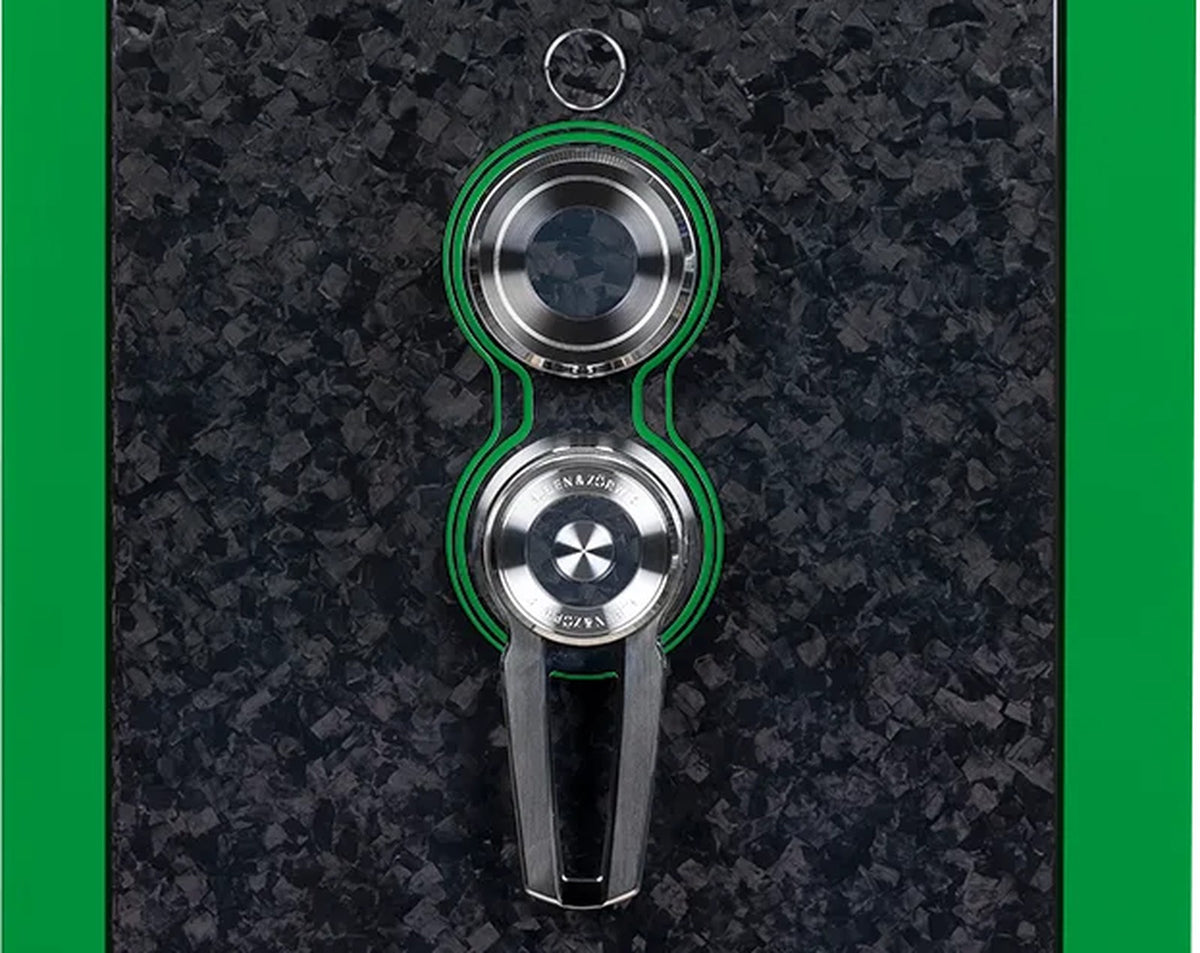 Buben & Zorweg Turbo S safe, Viper Green, Forged Carbon Edition finish