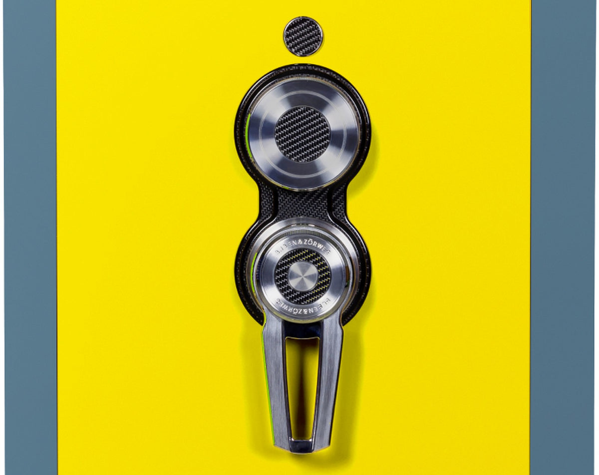 Buben & Zorweg Turbo S safe, Racing Yellow & Shark Blue, Two-tone Edition finish