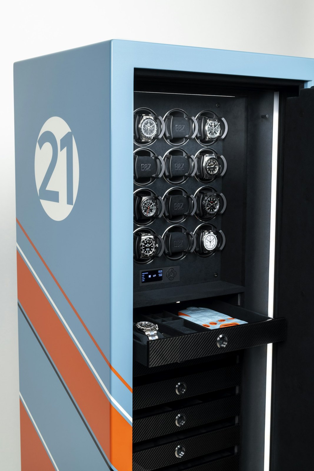 Buben & Zorweg Turbo XXL Racing Edition safe, interior with watch winders