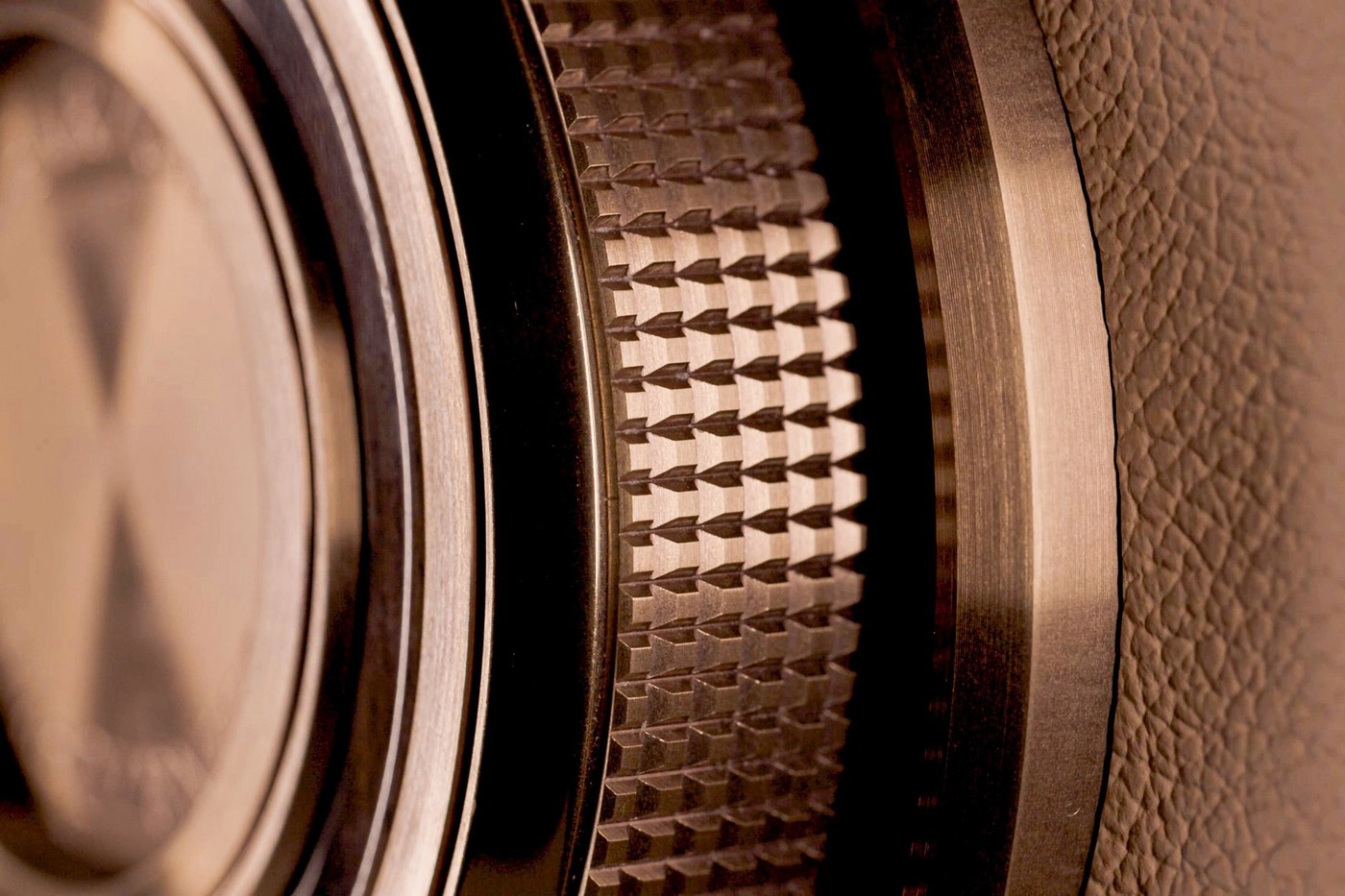 Crown-style dial