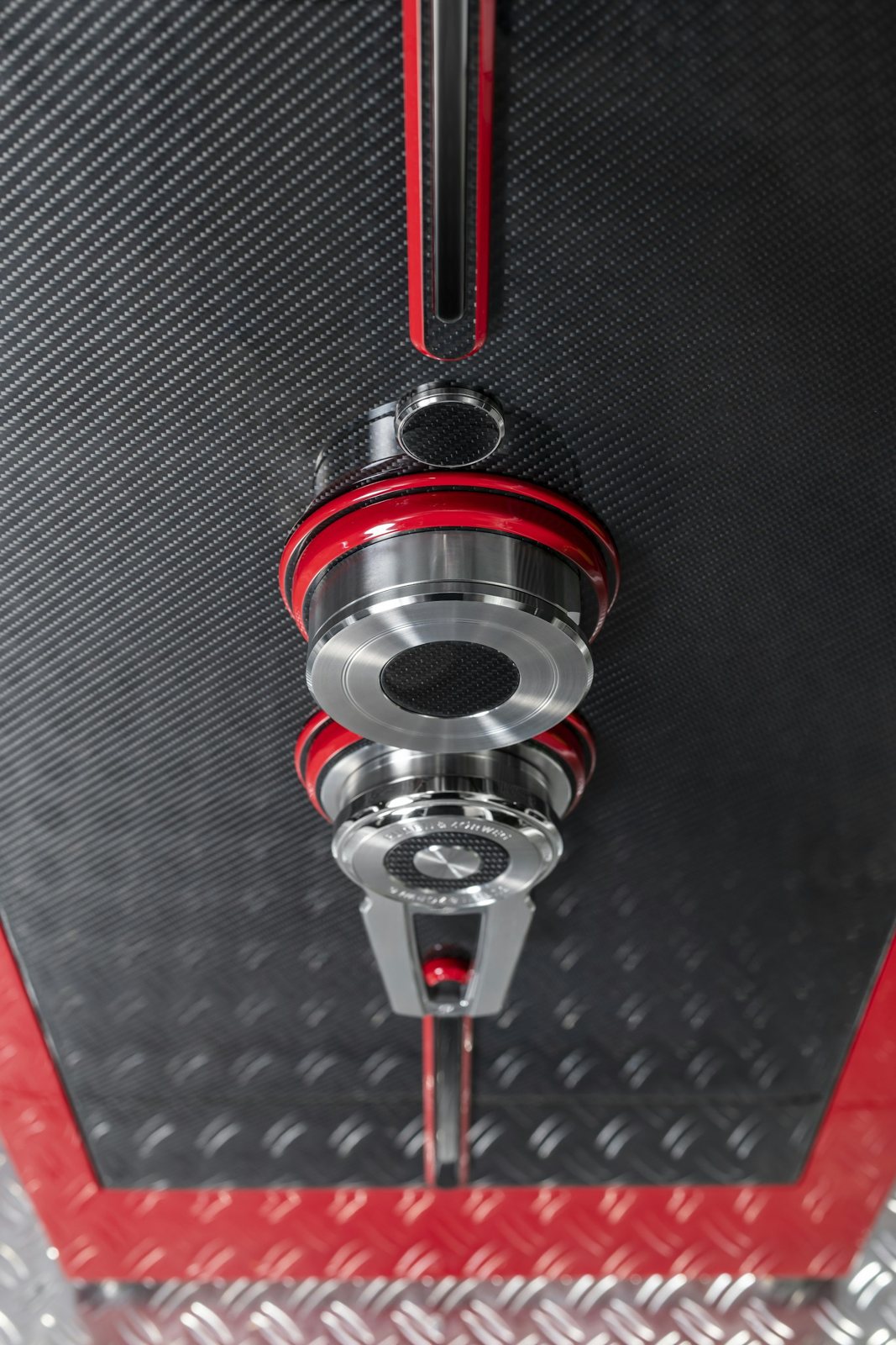 Buben & Zorweg Turbo safe, Carbon door with red accents
